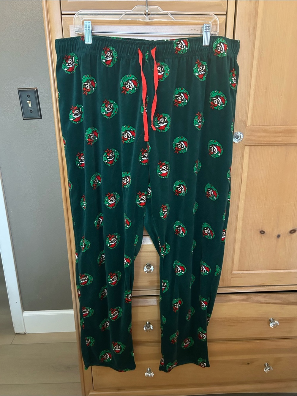 Source Unknown Dark Green Holiday Pajama Pants with Red Drawstring
